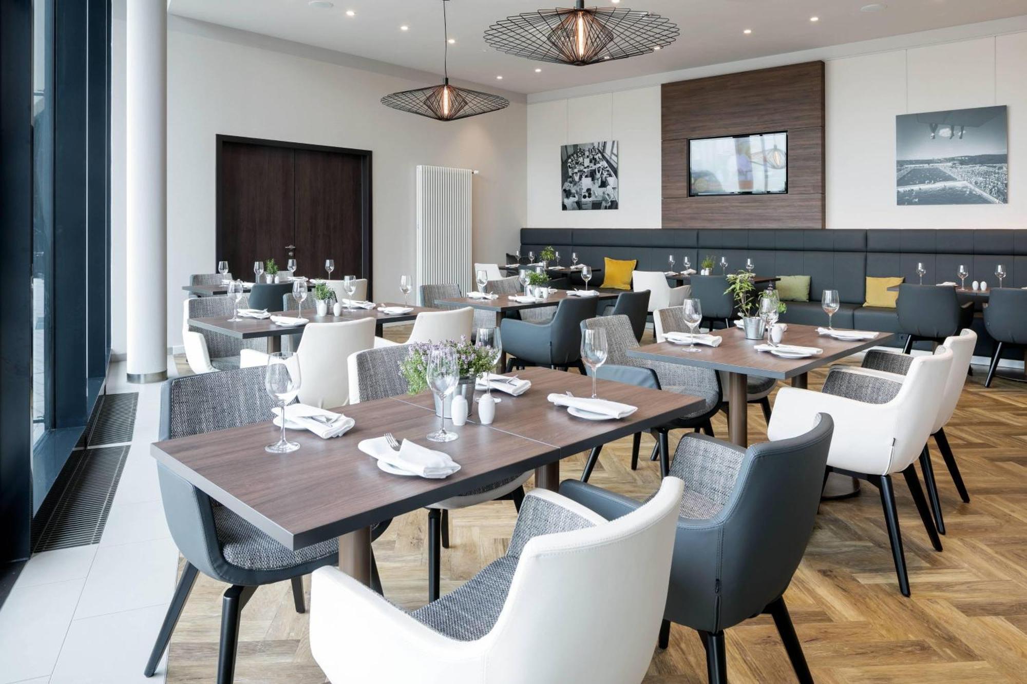 Hotel Courtyard By Marriott Wolfsburg Exterior foto