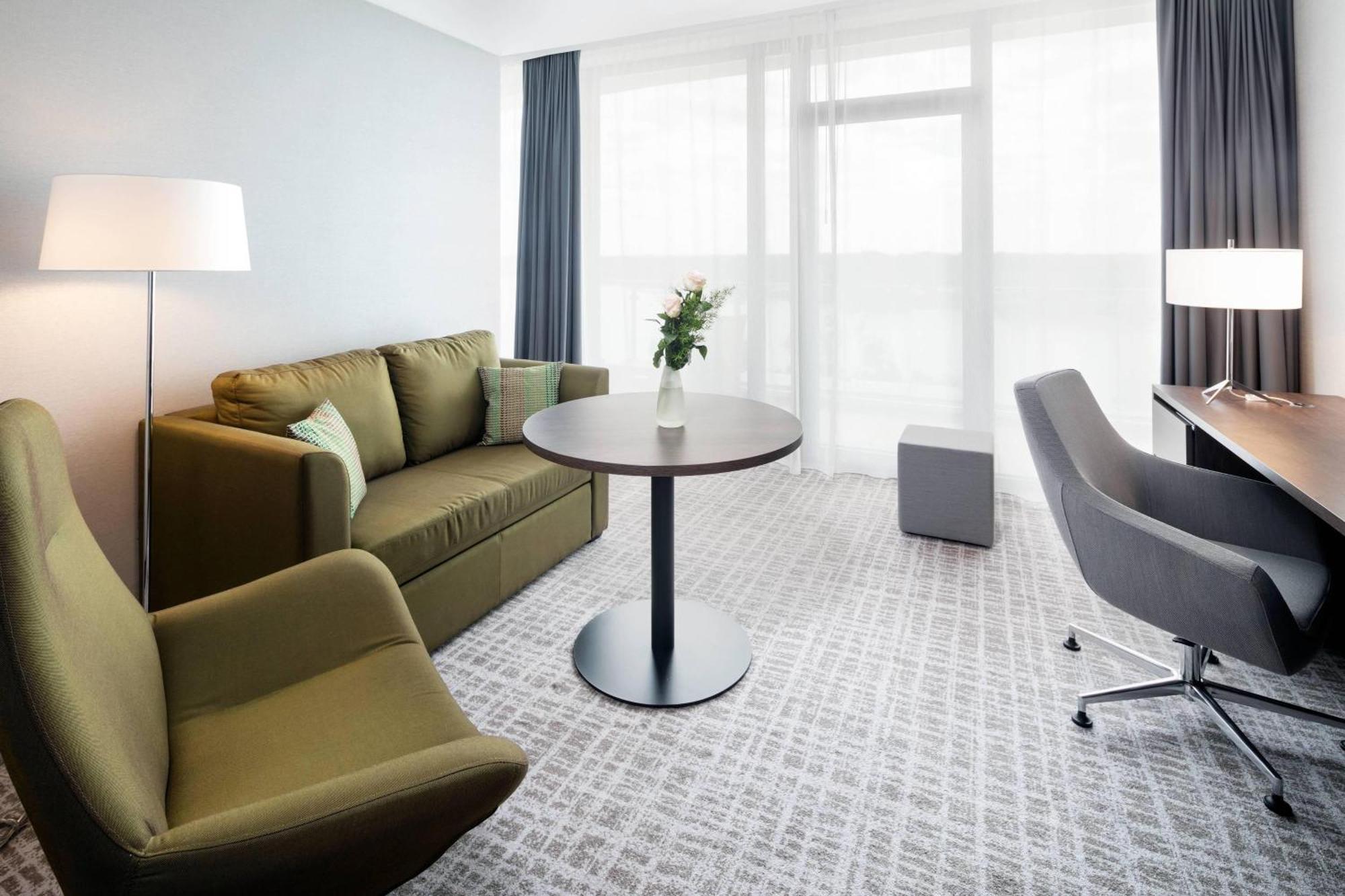 Hotel Courtyard By Marriott Wolfsburg Exterior foto
